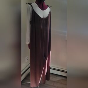 Dokotoo V-neck Jumper